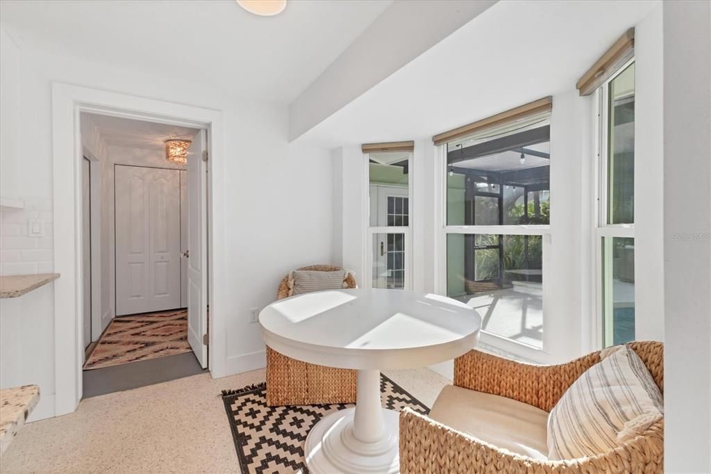 For Sale: $1,075,000 (3 beds, 2 baths, 1715 Square Feet)