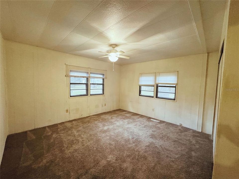 待售: $175,000 (3 贝兹, 2 浴室, 1344 平方英尺)