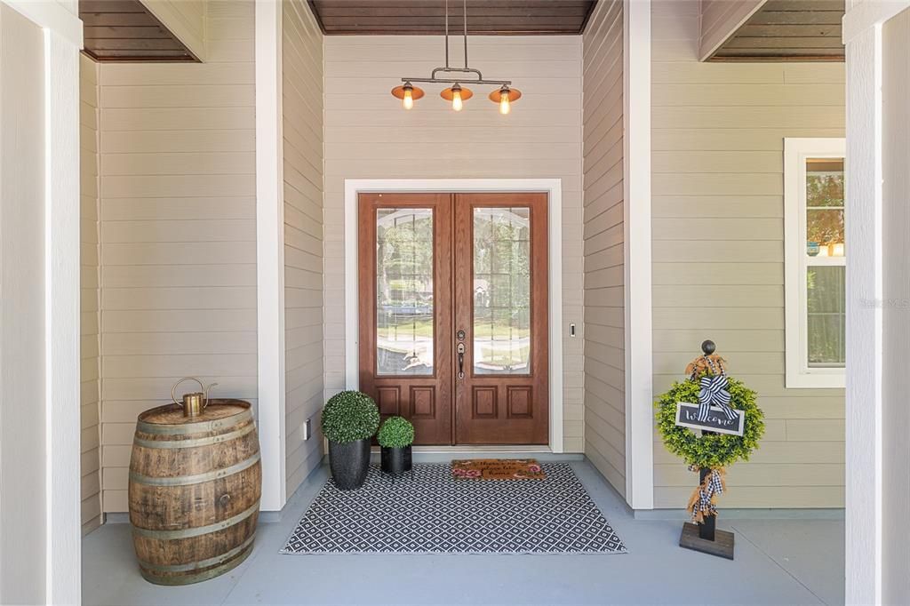 En Venta: $585,000 (2 camas, 2 baños, 2527 Pies cuadrados)