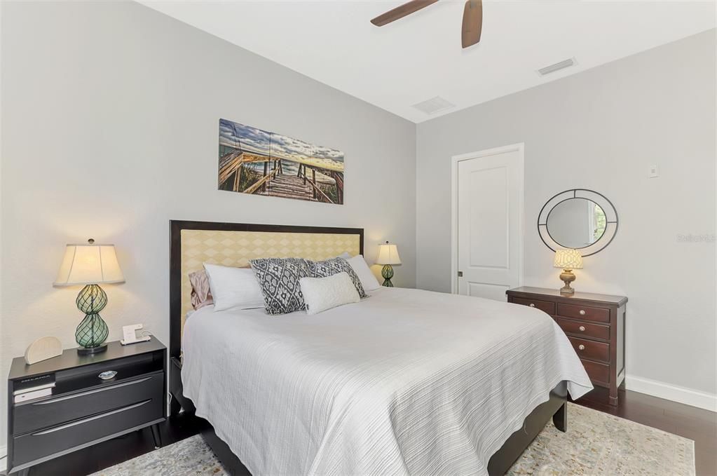 For Sale: $789,000 (2 beds, 3 baths, 1767 Square Feet)