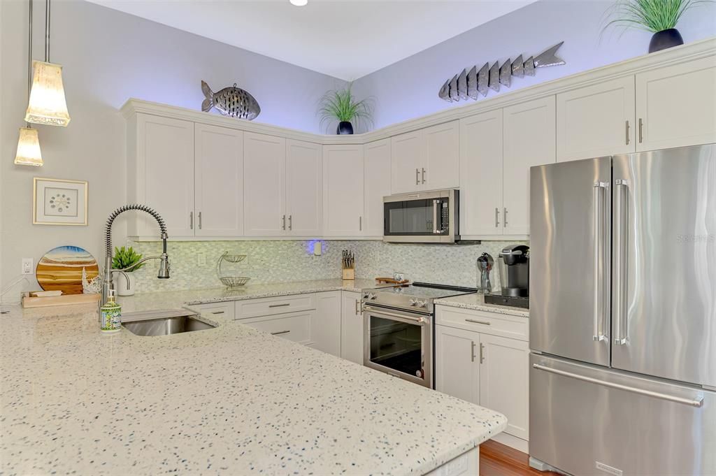 For Sale: $789,000 (2 beds, 3 baths, 1767 Square Feet)