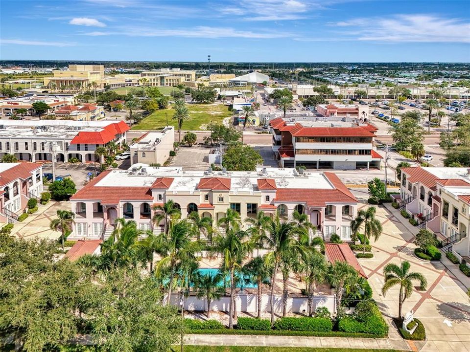 For Sale: $789,000 (2 beds, 3 baths, 1767 Square Feet)