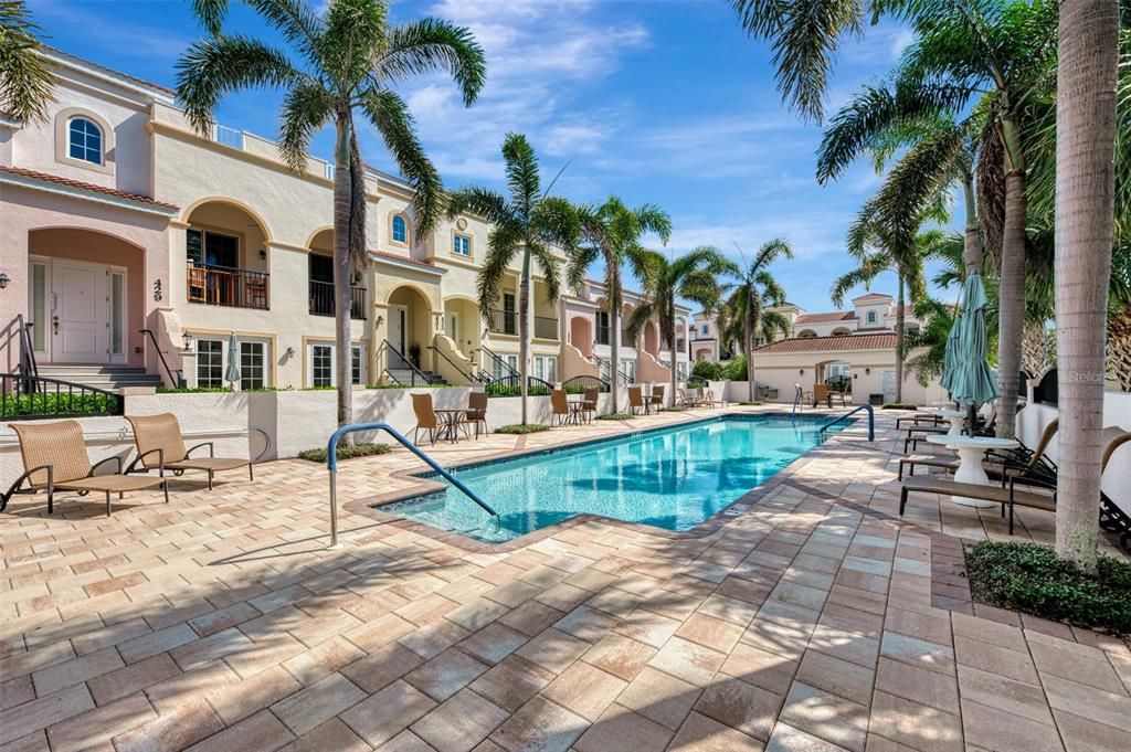 For Sale: $789,000 (2 beds, 3 baths, 1767 Square Feet)