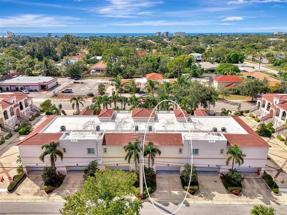 For Sale: $789,000 (2 beds, 3 baths, 1767 Square Feet)
