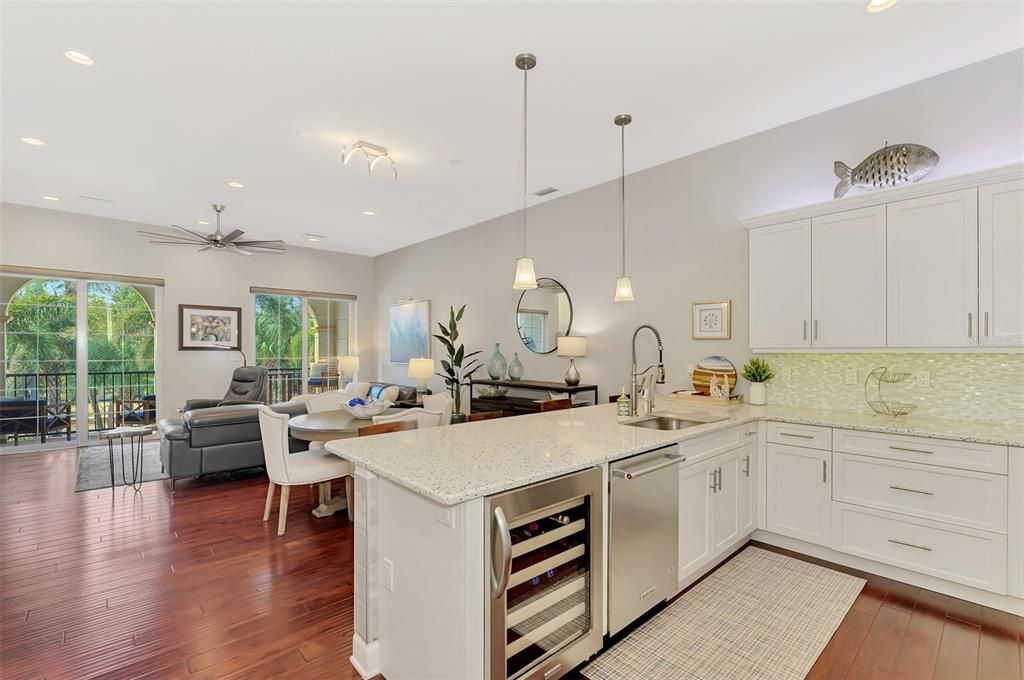 For Sale: $789,000 (2 beds, 3 baths, 1767 Square Feet)