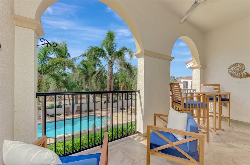 For Sale: $789,000 (2 beds, 3 baths, 1767 Square Feet)