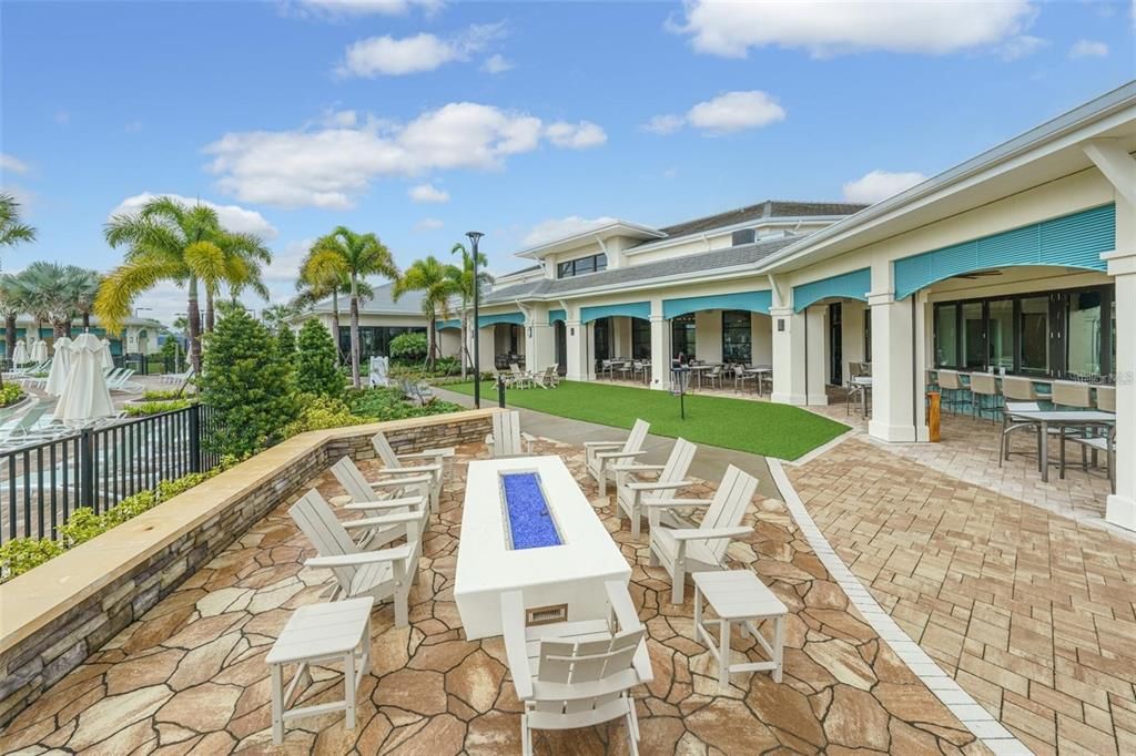 Active With Contract: $599,000 (4 beds, 3 baths, 2249 Square Feet)