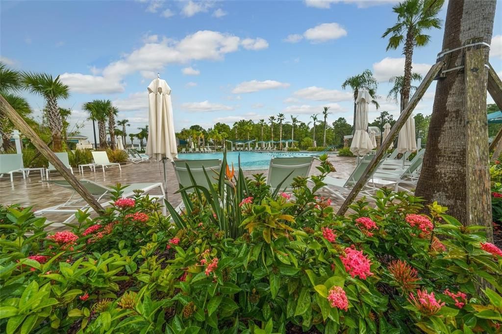 Active With Contract: $599,000 (4 beds, 3 baths, 2249 Square Feet)