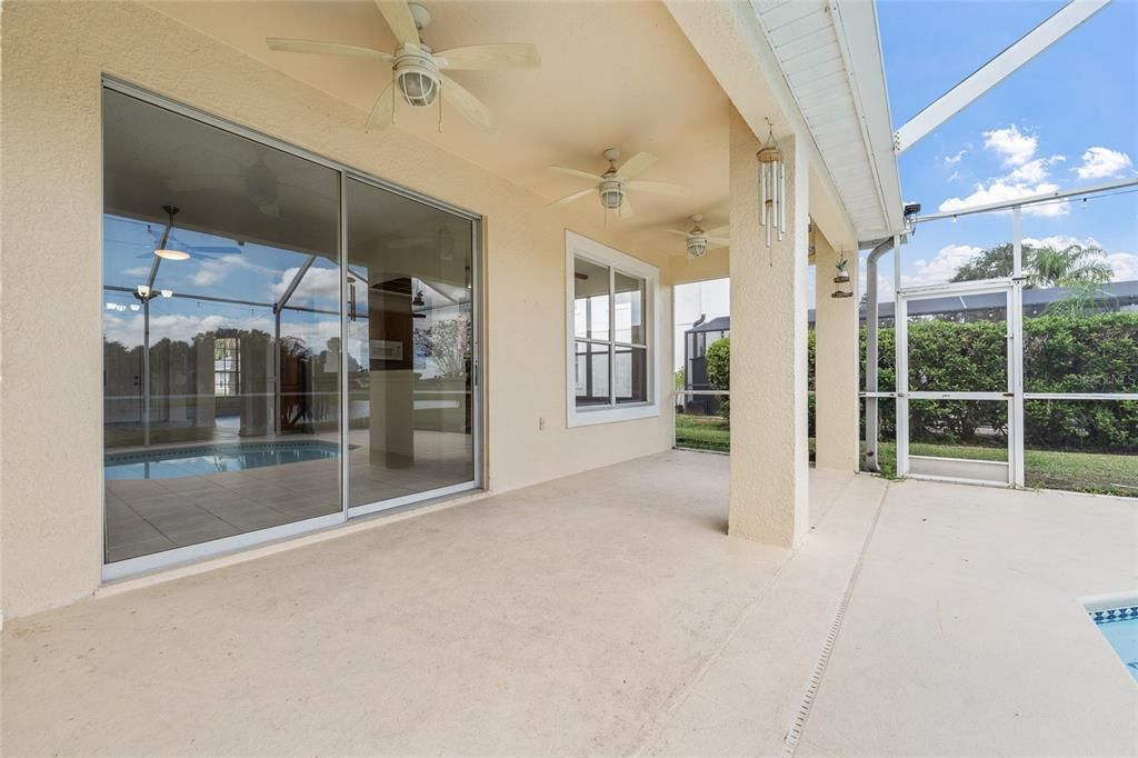 待售: $430,000 (3 贝兹, 2 浴室, 1902 平方英尺)