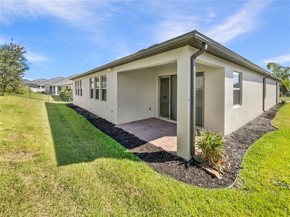 Под контрактом: $520,000 (4 спален, 3 ванн, 2516 Квадратных фут)