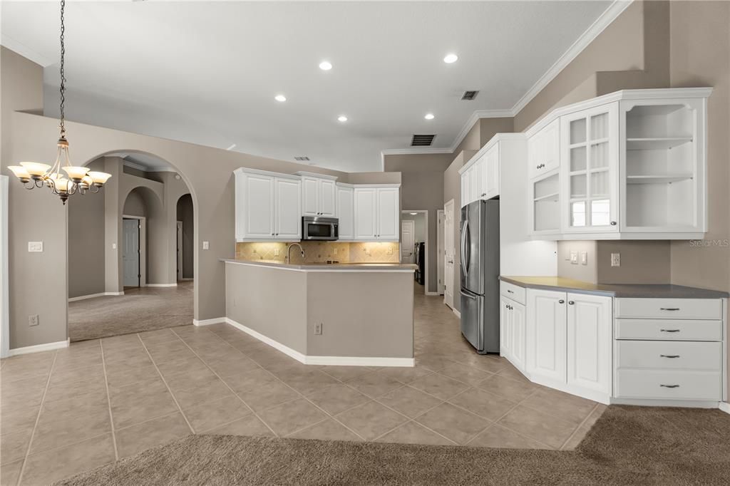 Active With Contract: $949,000 (4 beds, 3 baths, 3563 Square Feet)