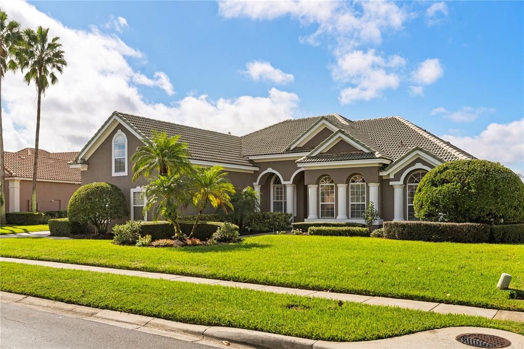 Active With Contract: $949,000 (4 beds, 3 baths, 3563 Square Feet)