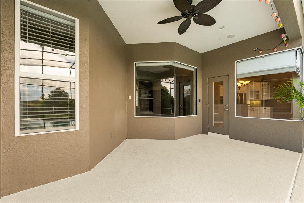 Active With Contract: $949,000 (4 beds, 3 baths, 3563 Square Feet)