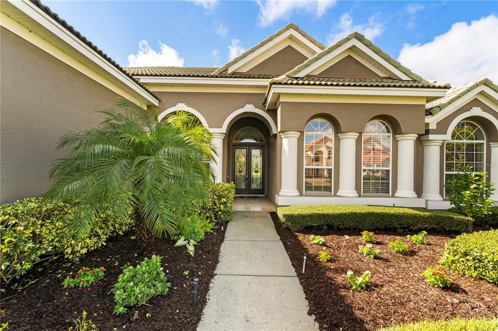 Active With Contract: $949,000 (4 beds, 3 baths, 3563 Square Feet)