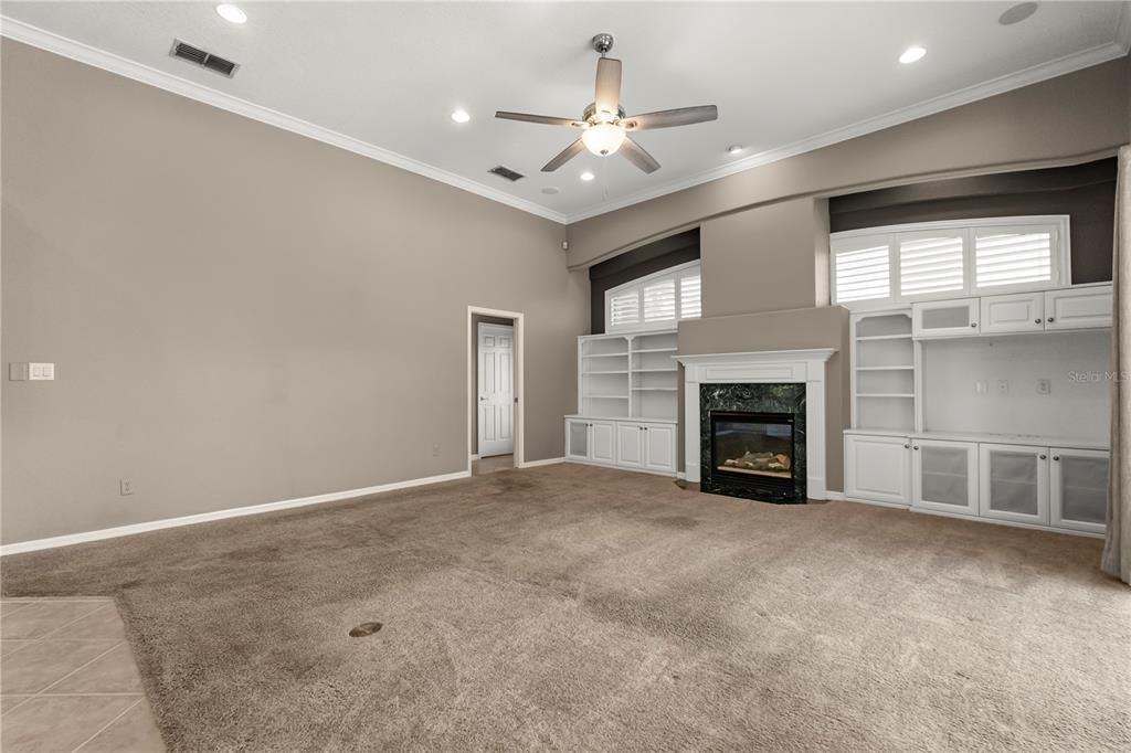 Active With Contract: $949,000 (4 beds, 3 baths, 3563 Square Feet)