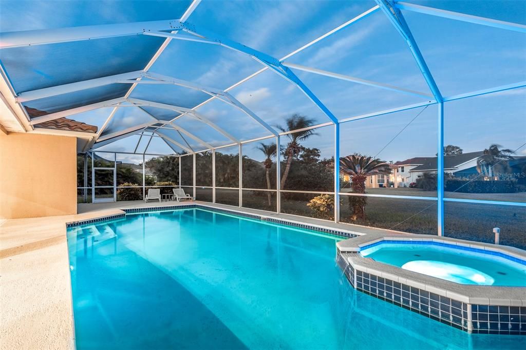 En Venta: $1,199,000 (5 camas, 3 baños, 3354 Pies cuadrados)