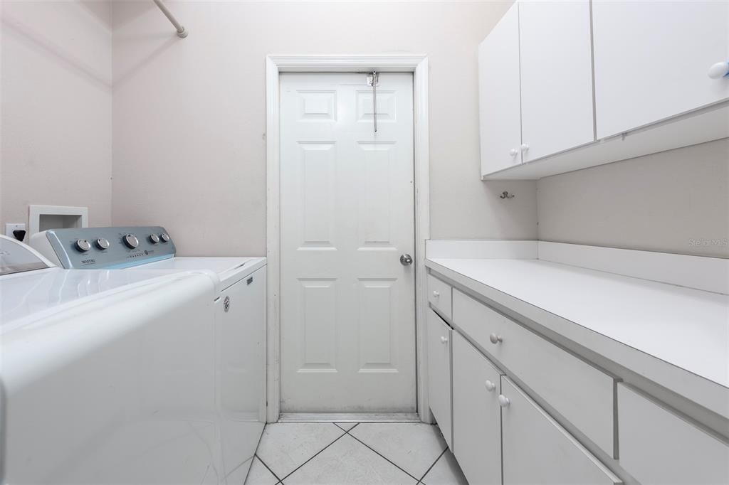 En Venta: $1,199,000 (5 camas, 3 baños, 3354 Pies cuadrados)