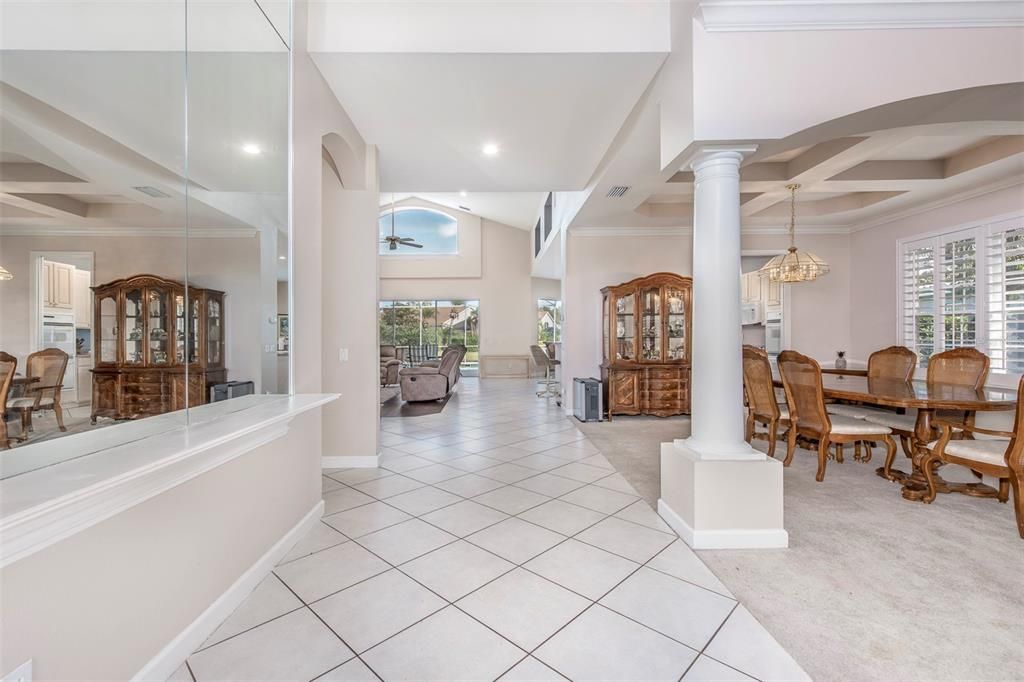 En Venta: $1,199,000 (5 camas, 3 baños, 3354 Pies cuadrados)