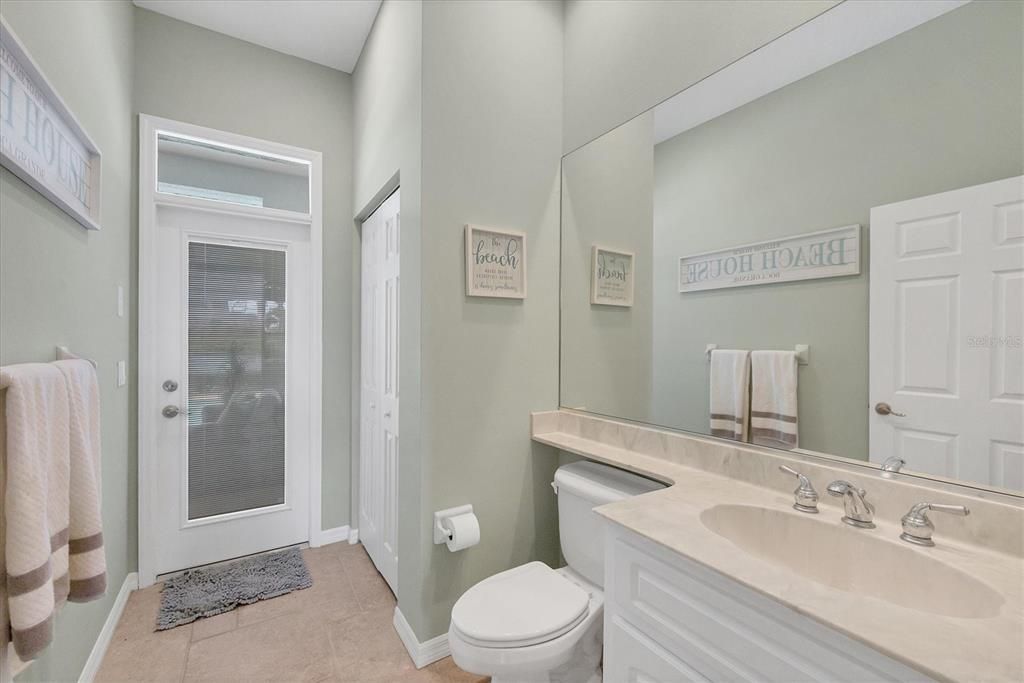 Active With Contract: $1,100,000 (3 beds, 2 baths, 2684 Square Feet)