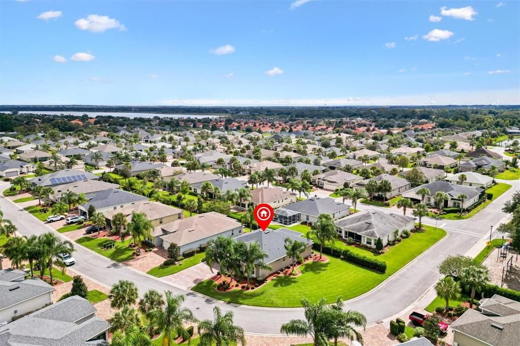 Active With Contract: $325,000 (2 beds, 2 baths, 1846 Square Feet)