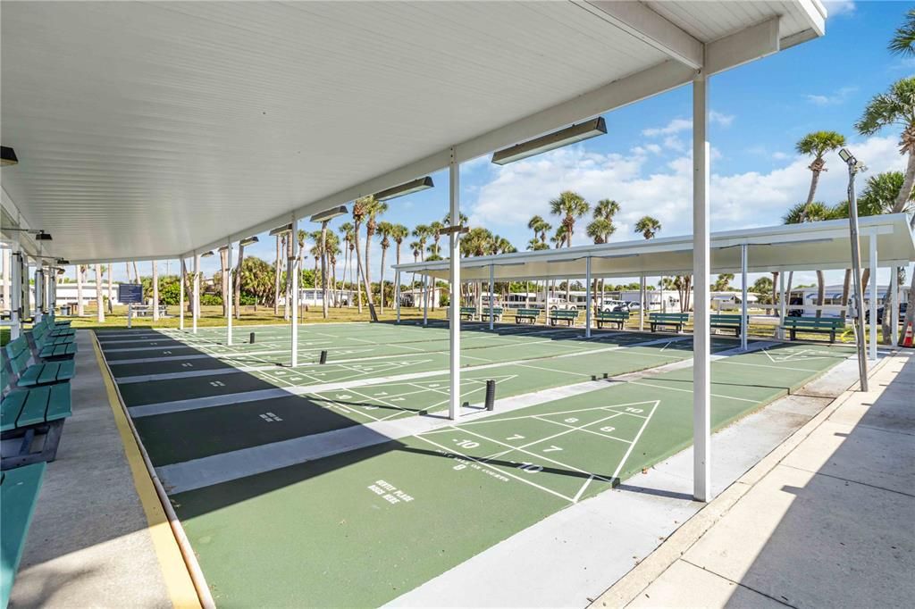 For Sale: $139,900 (2 beds, 2 baths, 1032 Square Feet)