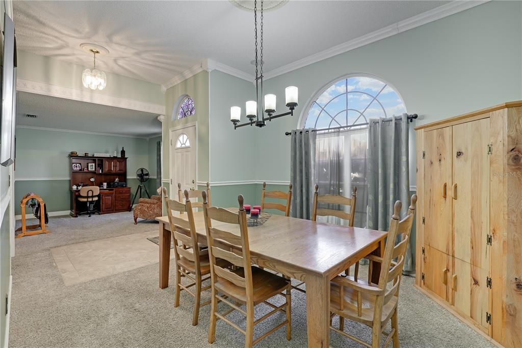 For Sale: $449,900 (5 beds, 3 baths, 3016 Square Feet)