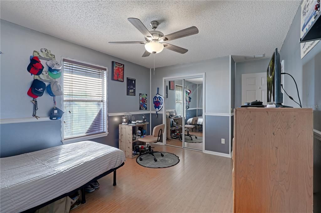 For Sale: $449,900 (5 beds, 3 baths, 3016 Square Feet)