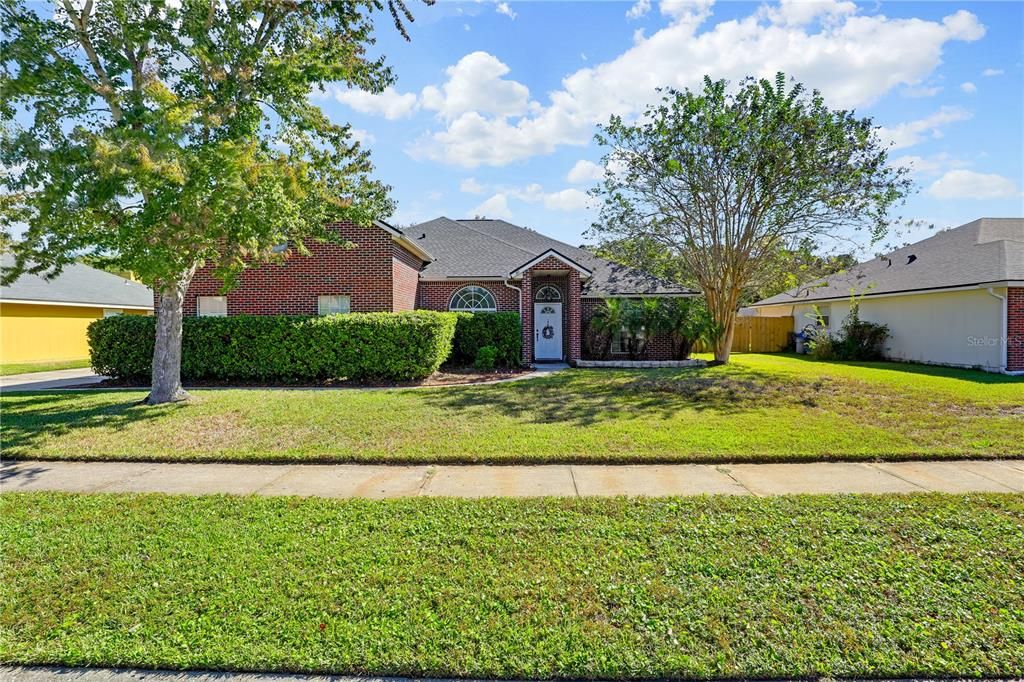 For Sale: $449,900 (5 beds, 3 baths, 3016 Square Feet)