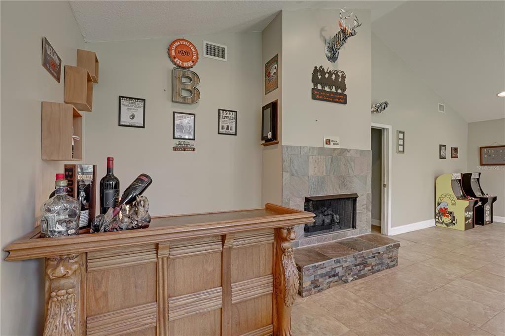 For Sale: $449,900 (5 beds, 3 baths, 3016 Square Feet)