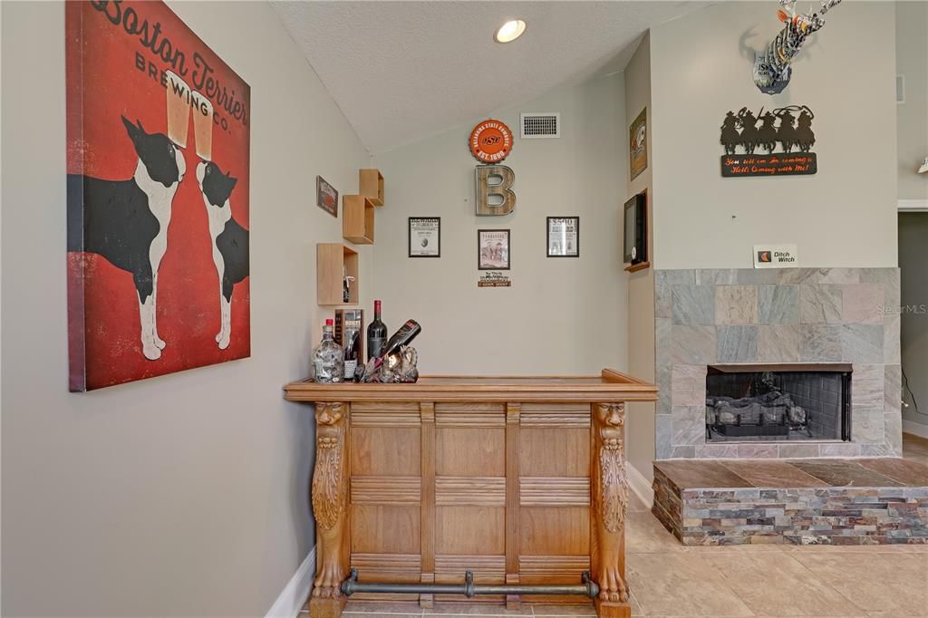 For Sale: $449,900 (5 beds, 3 baths, 3016 Square Feet)