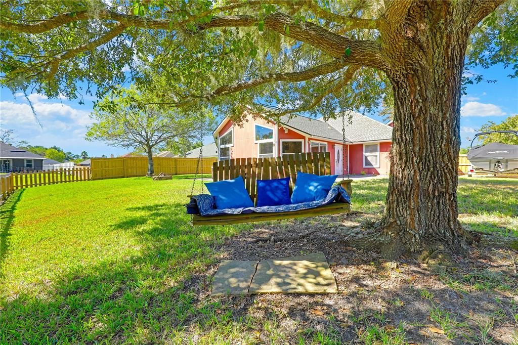 For Sale: $449,900 (5 beds, 3 baths, 3016 Square Feet)