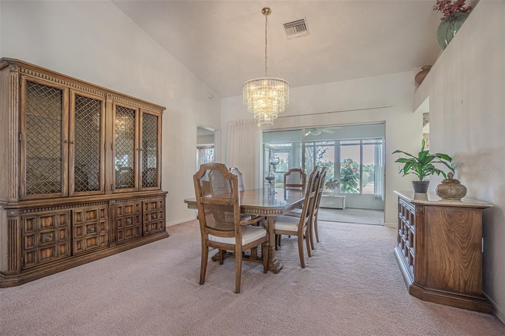 Active With Contract: $263,900 (2 beds, 2 baths, 1538 Square Feet)