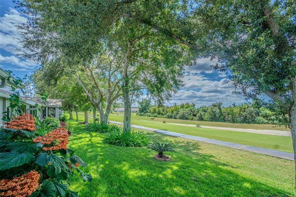 Active With Contract: $263,900 (2 beds, 2 baths, 1538 Square Feet)