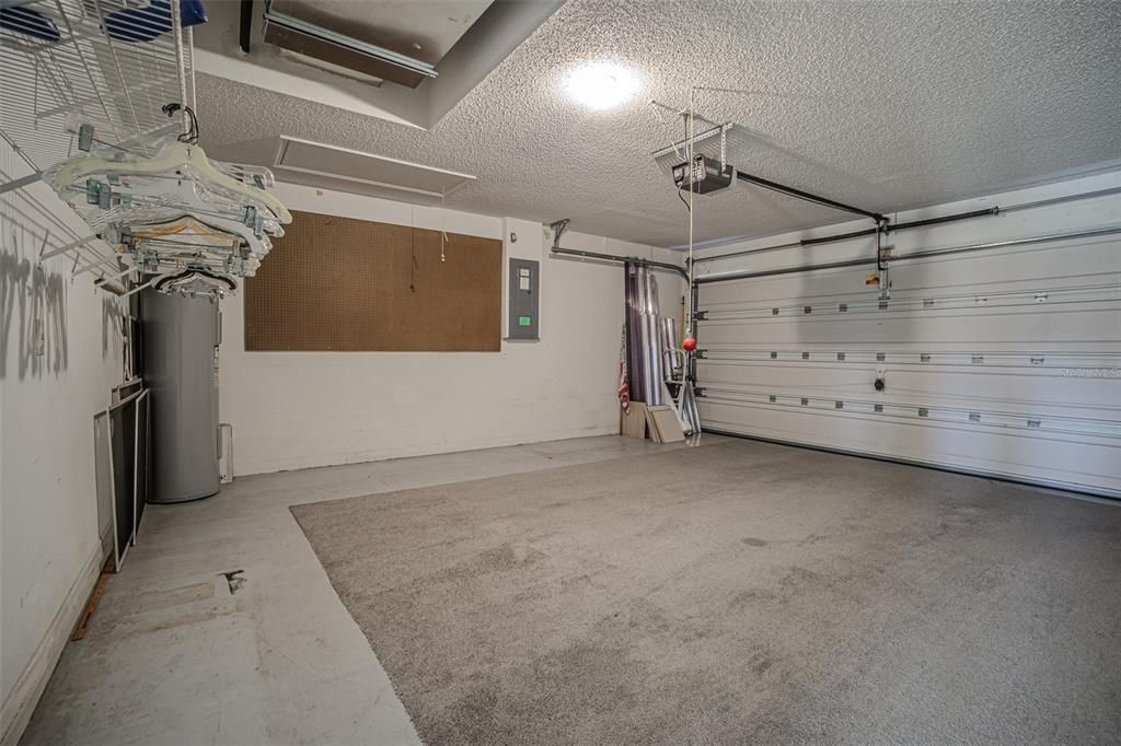 Active With Contract: $263,900 (2 beds, 2 baths, 1538 Square Feet)