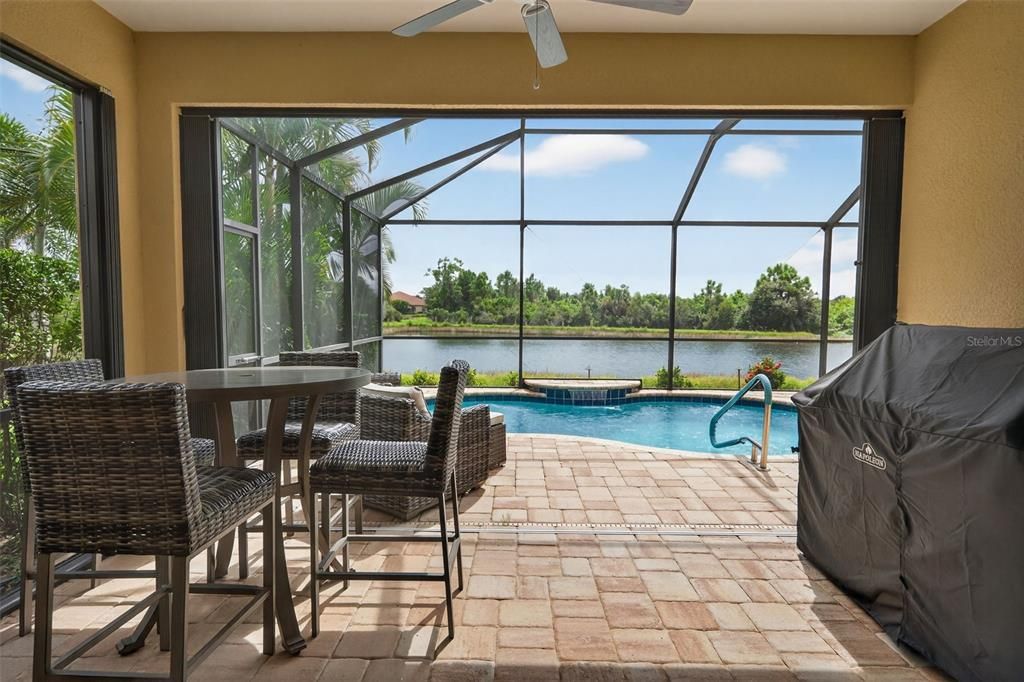 Active With Contract: $569,999 (3 beds, 2 baths, 1765 Square Feet)