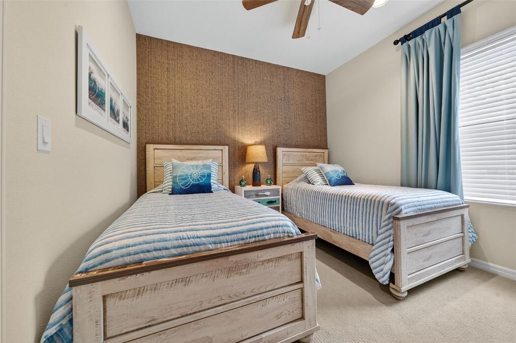 Active With Contract: $569,999 (3 beds, 2 baths, 1765 Square Feet)