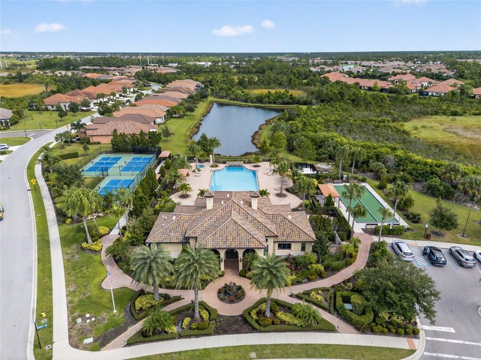 Active With Contract: $569,999 (3 beds, 2 baths, 1765 Square Feet)