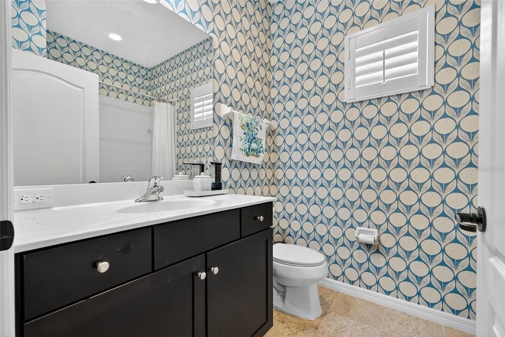 Active With Contract: $569,999 (3 beds, 2 baths, 1765 Square Feet)