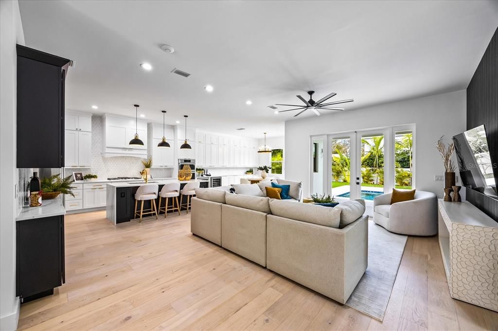 For Sale: $2,099,000 (5 beds, 3 baths, 3625 Square Feet)