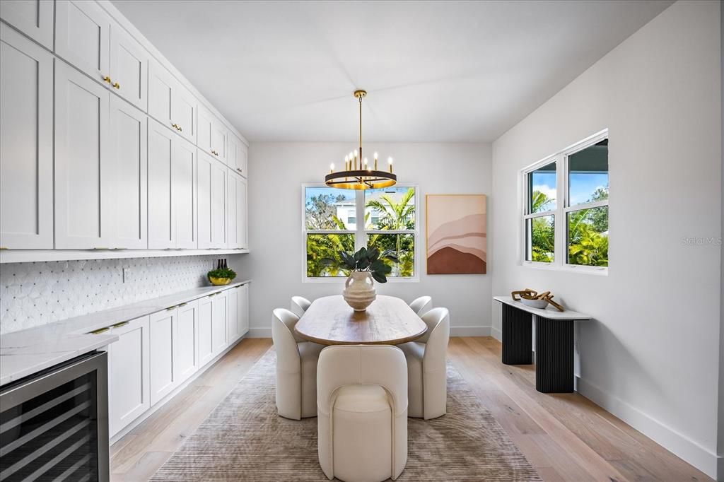 For Sale: $2,099,000 (5 beds, 3 baths, 3625 Square Feet)