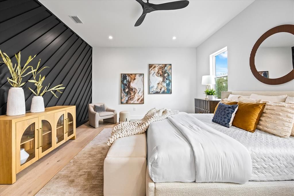 For Sale: $2,099,000 (5 beds, 3 baths, 3625 Square Feet)