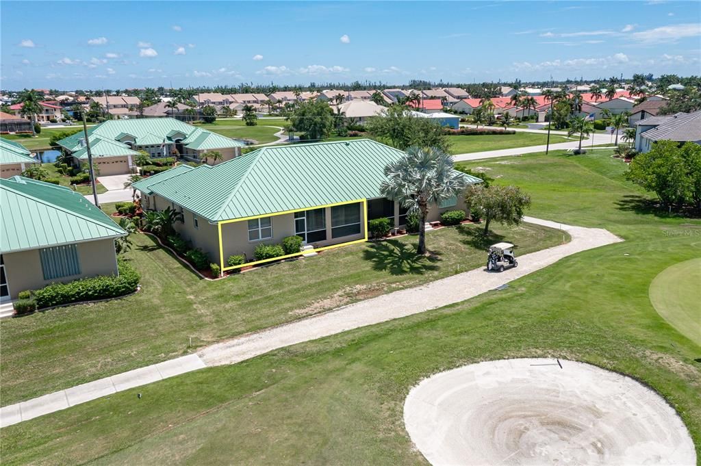 Active With Contract: $264,500 (3 beds, 2 baths, 1618 Square Feet)