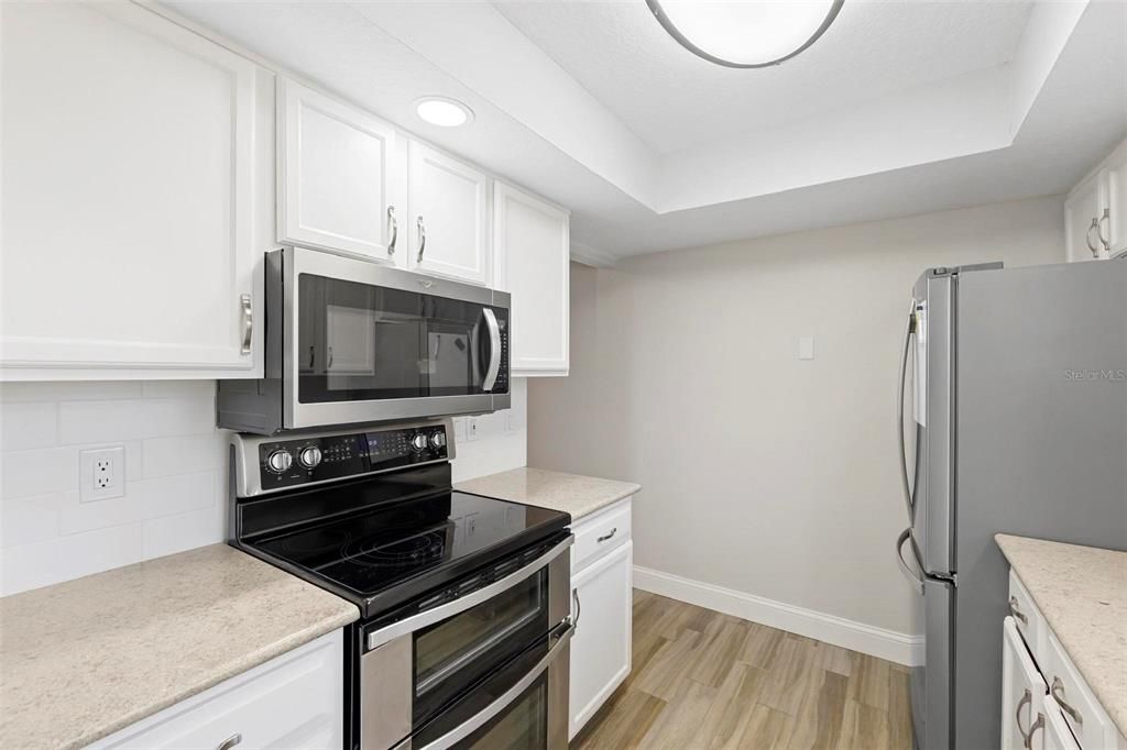 На продажу: $135,000 (2 спален, 2 ванн, 1134 Квадратных фут)