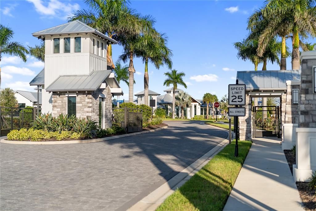 Active With Contract: $749,000 (4 beds, 3 baths, 2648 Square Feet)