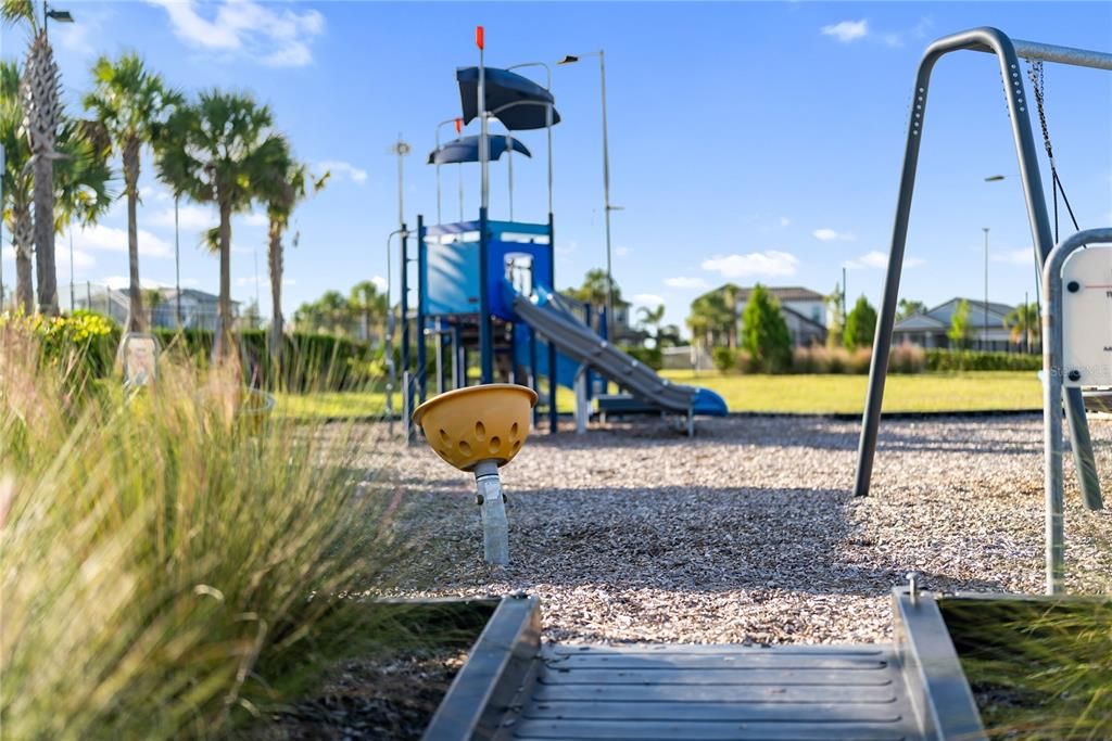 Active With Contract: $749,000 (4 beds, 3 baths, 2648 Square Feet)