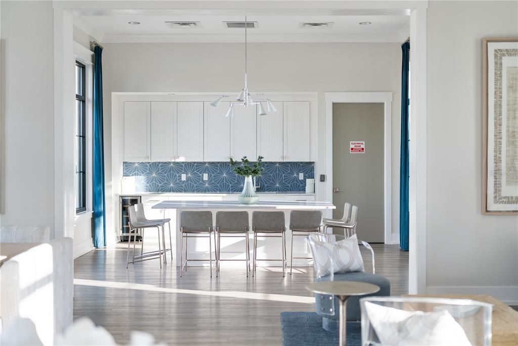 Active With Contract: $749,000 (4 beds, 3 baths, 2648 Square Feet)