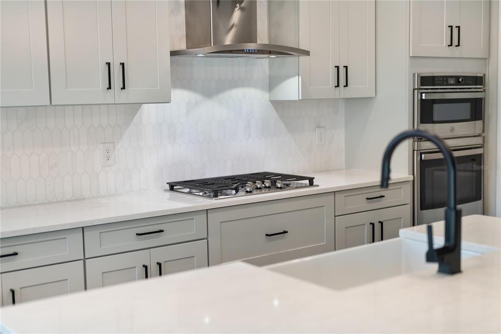 Active With Contract: $749,000 (4 beds, 3 baths, 2648 Square Feet)