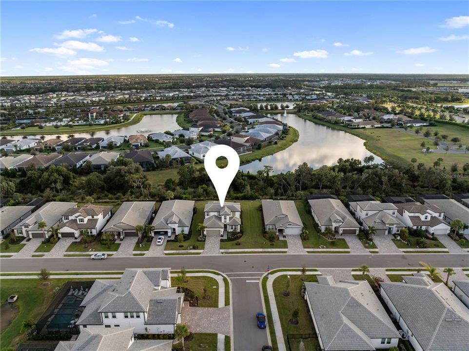 Active With Contract: $749,000 (4 beds, 3 baths, 2648 Square Feet)