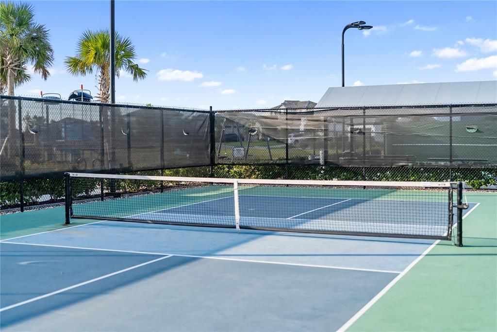 Active With Contract: $749,000 (4 beds, 3 baths, 2648 Square Feet)