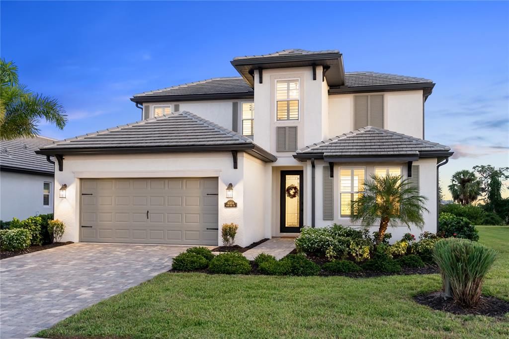 Active With Contract: $749,000 (4 beds, 3 baths, 2648 Square Feet)